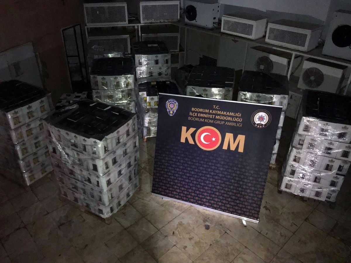 Bodrum'da 7 bin şişe sahte içki
