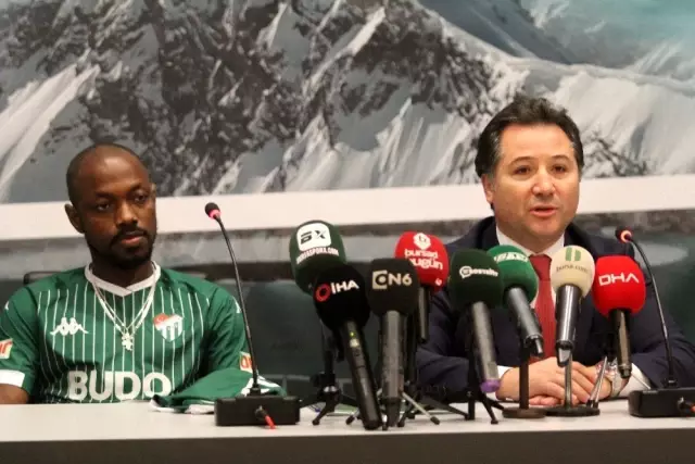 Bursaspor, Traore ile sözleşme imzaladı