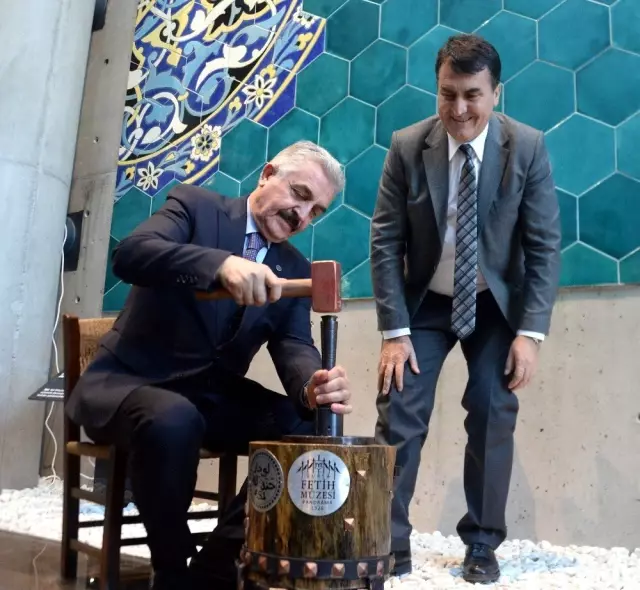 Büyükataman'dan Fetih Müzesi'ne övgü Büyükataman'dan Fetih Müzesi'ne övgü