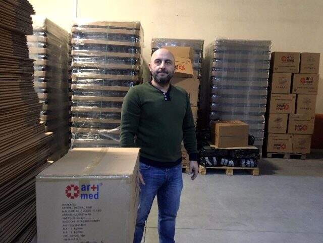 Çin'de maske sıkıntısı yaşanmaya başlayınca, yardıma Türk üreticiler yetişti