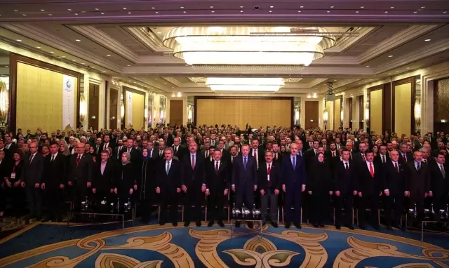 Cumhurbaşkanı Erdoğan 5. Anadolu Medya Ödülleri töreninde konuştu: (1) Cumhurbaşkanı Erdoğan 5. Anadolu Medya Ödülleri töreninde konuştu: (1)