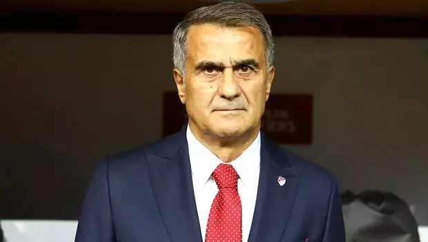Şenol Güneş'ten flaş karar! Emre Akbaba... Şenol Güneş'ten flaş karar! Emre Akbaba...