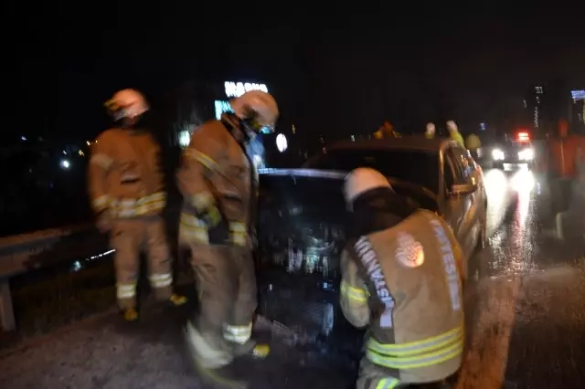 Yeni aldığı ikinci el otomobili kül olan sürücü o anları gülerek anlattı Yeni aldığı ikinci el otomobili kül olan sürücü o anları gülerek anlattı