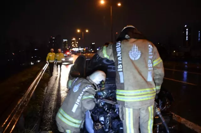 Yeni aldığı ikinci el otomobili kül olan sürücü o anları gülerek anlattı Yeni aldığı ikinci el otomobili kül olan sürücü o anları gülerek anlattı
