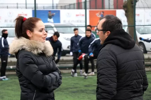 Bolu'da, 3 çocuk annesi iş kadını, futbol kulübüne başkan oldu Bolu'da, 3 çocuk annesi iş kadını, futbol kulübüne başkan oldu