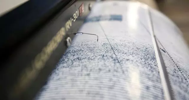 Deprem uzmanı Prof. Dr. Ahmet Ercan: Türkiye'deki fay hatlarının tamamı harekete geçti Deprem uzmanı Prof. Dr. Ahmet Ercan: Türkiye'deki fay hatlarının tamamı harekete geçti