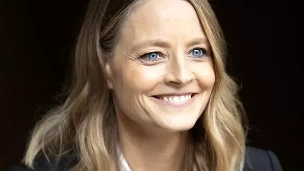 Jodie Foster bir kez daha yönetmen koltuğunda Jodie Foster bir kez daha yönetmen koltuğunda