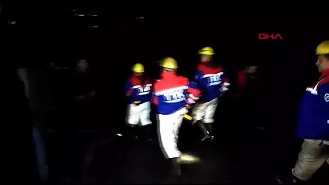 Kaçak maden ocağında göçük 2 işçi mahsur Kaçak maden ocağında göçük 2 işçi mahsur
