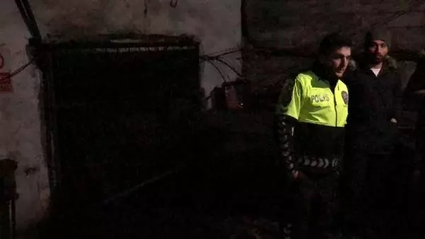 Kaçak maden ocağında göçük: 2 işçi mahsur (2)- Yeniden Kaçak maden ocağında göçük: 2 işçi mahsur (2)- Yeniden