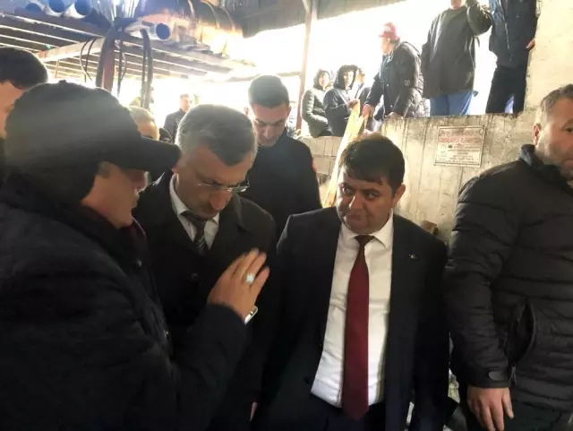 Kaçak madendeki göçükte kurtarma çalışmaları sürüyor Kaçak madendeki göçükte kurtarma çalışmaları sürüyor