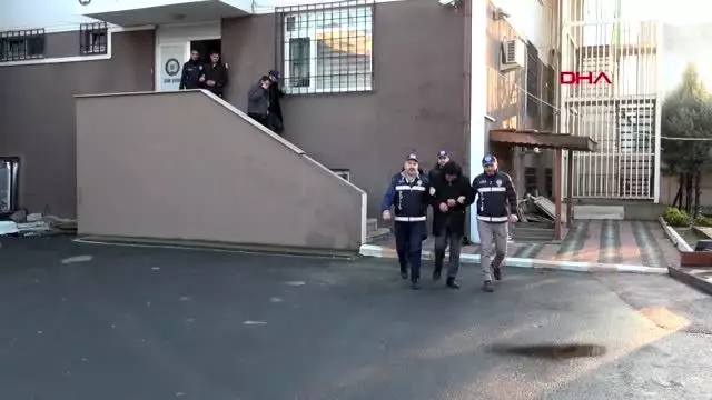 Kocaeli istanbul'a götürme vaadiyle kandırıp gebze'de taksicilere teslim ettiler Kocaeli istanbul'a götürme vaadiyle kandırıp gebze'de taksicilere teslim ettiler