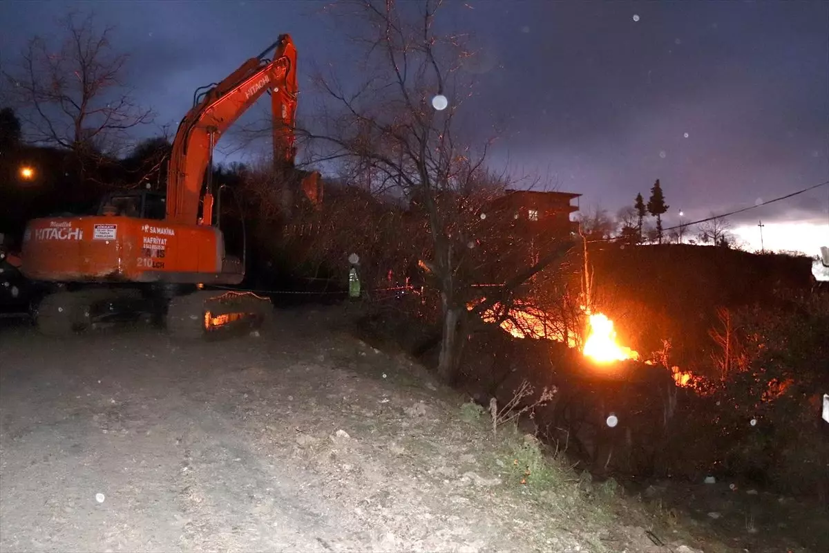 Ordu'daki doğal gaz borusunun patlama anı kameraya yansıdı