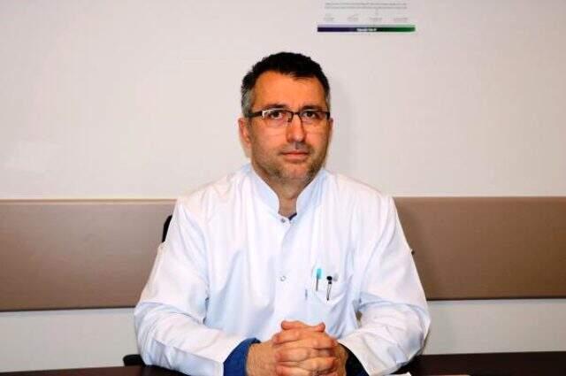 Prof. Dr. Oğuz Karabay: Koronavirüsten korunmak için en etkili yol kolonya.