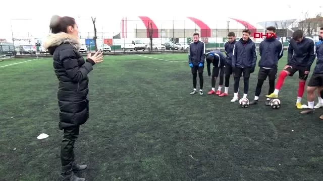 Spor spor gelin gittiği ilçenin futbol takımına başkan oldu Spor spor gelin gittiği ilçenin futbol takımına başkan oldu