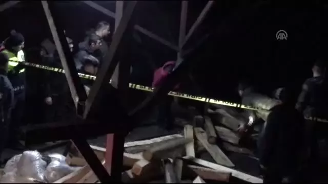Zonguldak'ta maden ocağında göçük (3) Zonguldak'ta maden ocağında göçük (3)