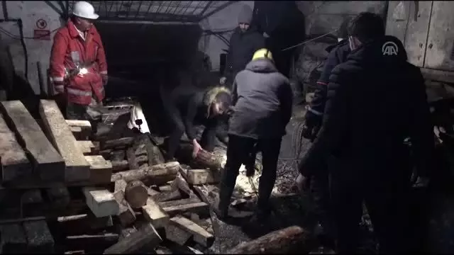 Zonguldak'ta maden ocağında göçük (4) Zonguldak'ta maden ocağında göçük (4)