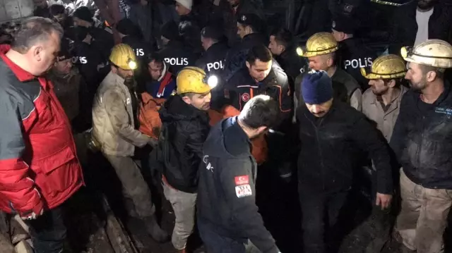 Zonguldak'ta maden ocağındaki göçükte kalan 2 işçinin cesedine ulaşıldı Zonguldak'ta maden ocağındaki göçükte kalan 2 işçinin cesedine ulaşıldı