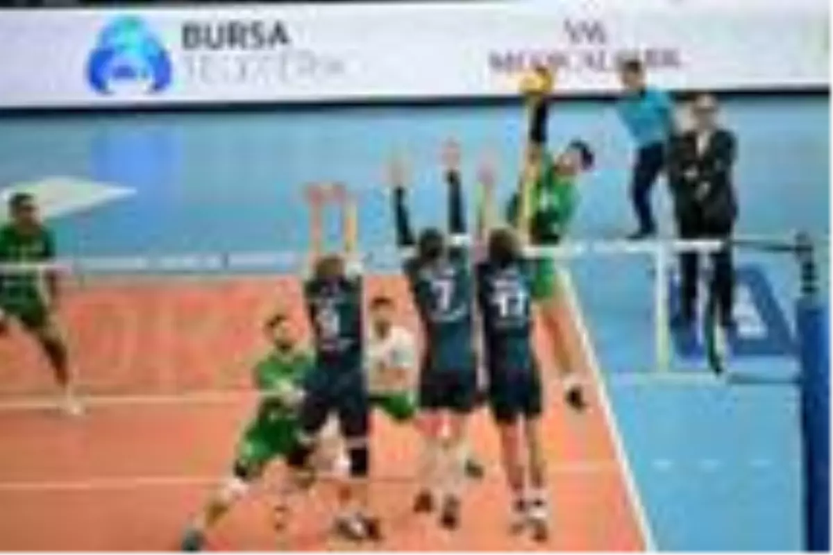 Bursa Büyükşehir Belediyespor - Tokat Belediye Plevne: 3-0