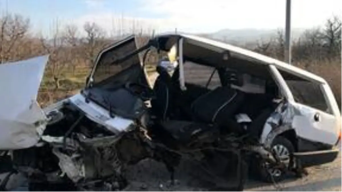 Bursa'da trafik kazası: 4 yaralı