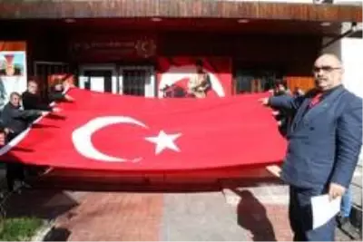 Gazilerden Yunan vekile tokat gibi yanıt Gazilerden Yunan vekile tokat gibi yanıt