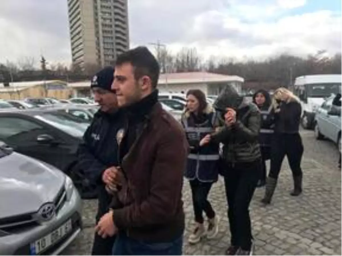 Sahte teminat mektuplarıyla milyonlarca liralık vurgun yaptılar