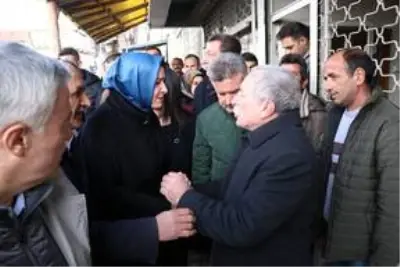 AK Parti genel başkan yardımcıları, deprem bölgesinde incelemelerde bulundu AK Parti genel başkan yardımcıları, deprem bölgesinde incelemelerde bulundu
