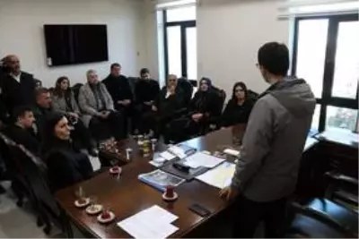 AK Parti genel başkan yardımcıları, deprem bölgesinde incelemelerde bulundu AK Parti genel başkan yardımcıları, deprem bölgesinde incelemelerde bulundu