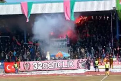Akdeniz derbisinde gol sesi çıkmadı Akdeniz derbisinde gol sesi çıkmadı
