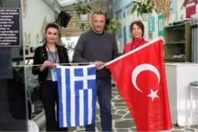 bodrum esnafindan yunan vekile bayrakli tepki haberler