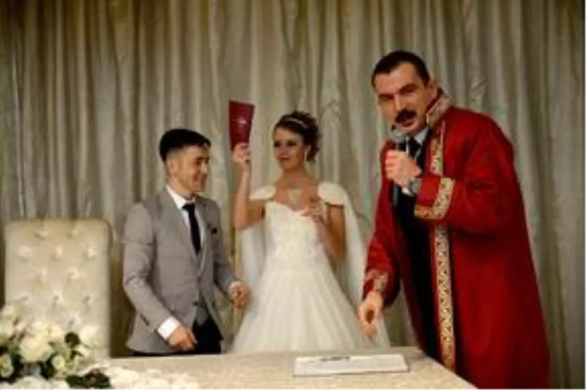 Eskişehir'de 15 çift, nikahlarını '02.02.2020'de kıydırdı