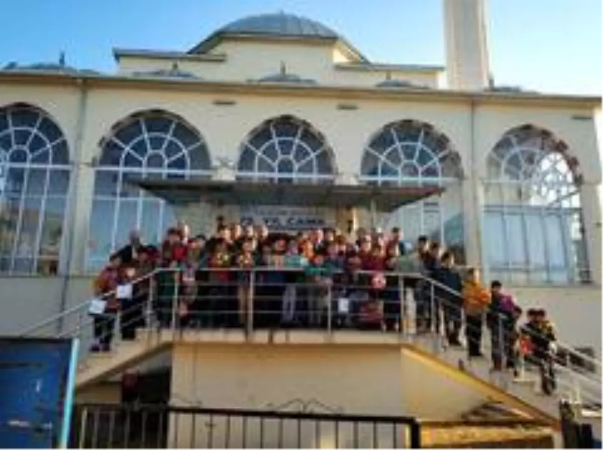 'Haydi çocuklar camiye' projesinin Yunusemre ilçe töreni yapıldı