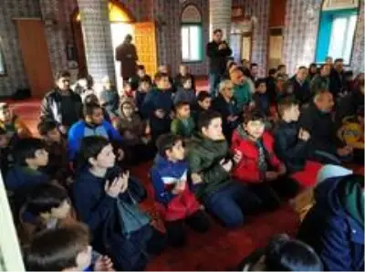 'Haydi çocuklar camiye' projesinin Yunusemre ilçe töreni yapıldı 'Haydi çocuklar camiye' projesinin Yunusemre ilçe töreni yapıldı