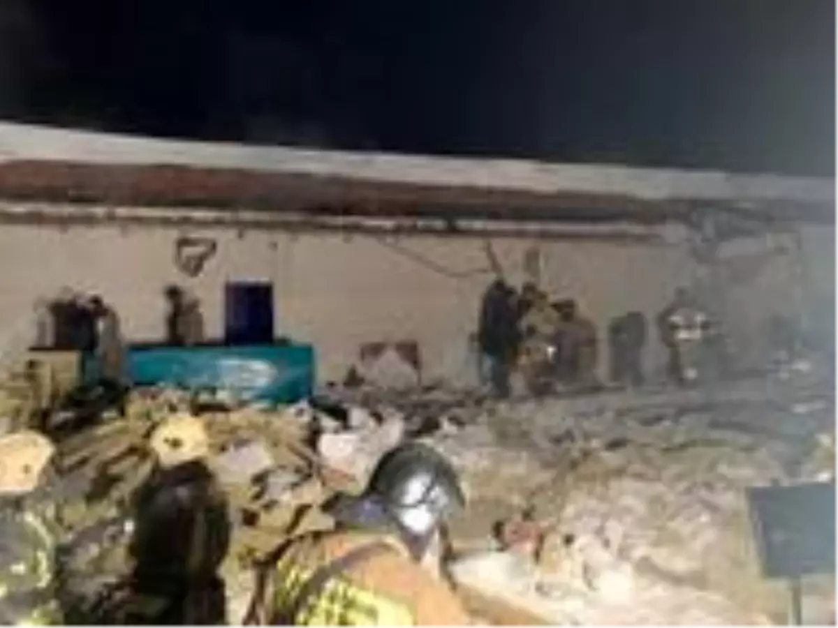 Rusya'da gece kulübünün çatısı çöktü: 2 ölü, 5 yaralı