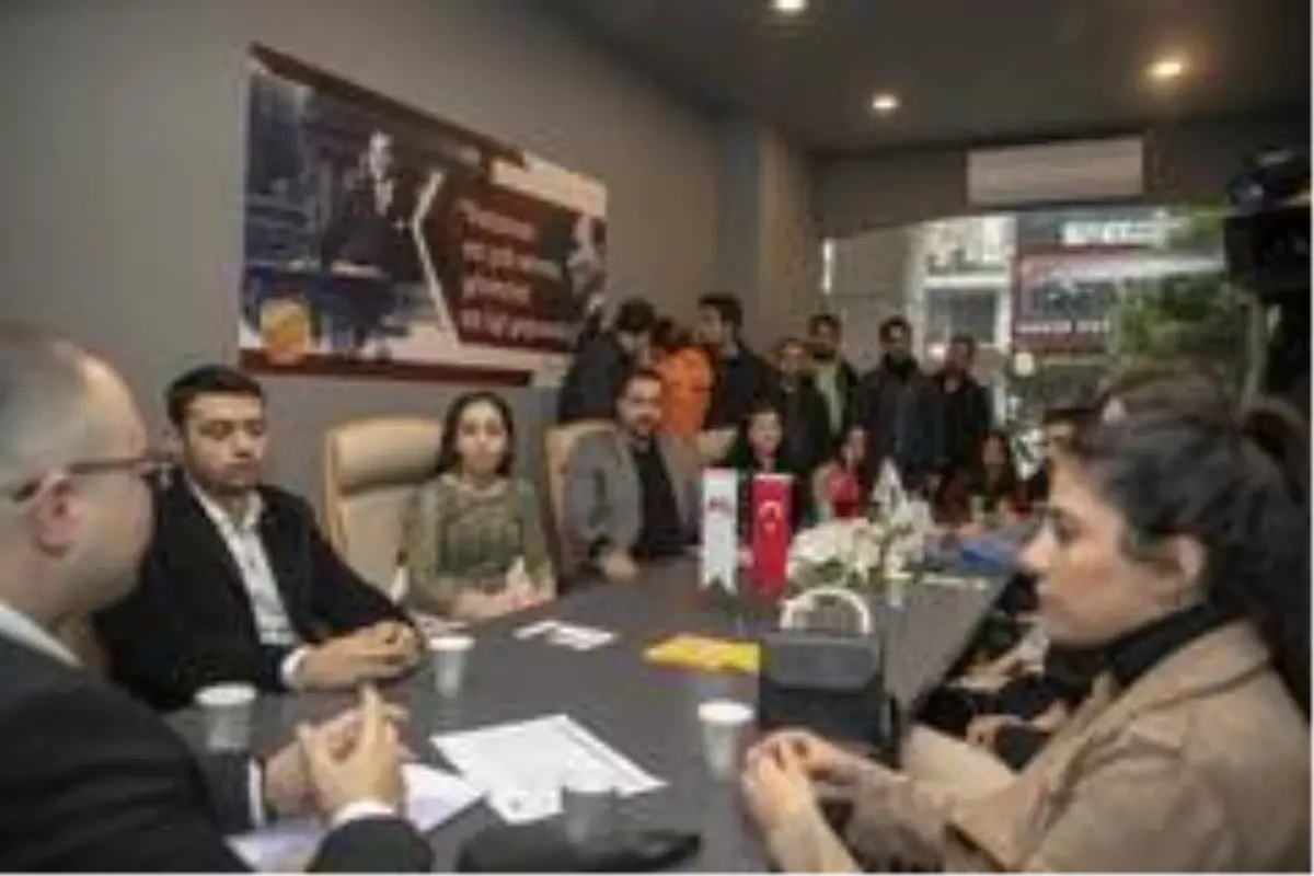 Üniversite öğrencileri için mülakat simülasyonu uygulaması