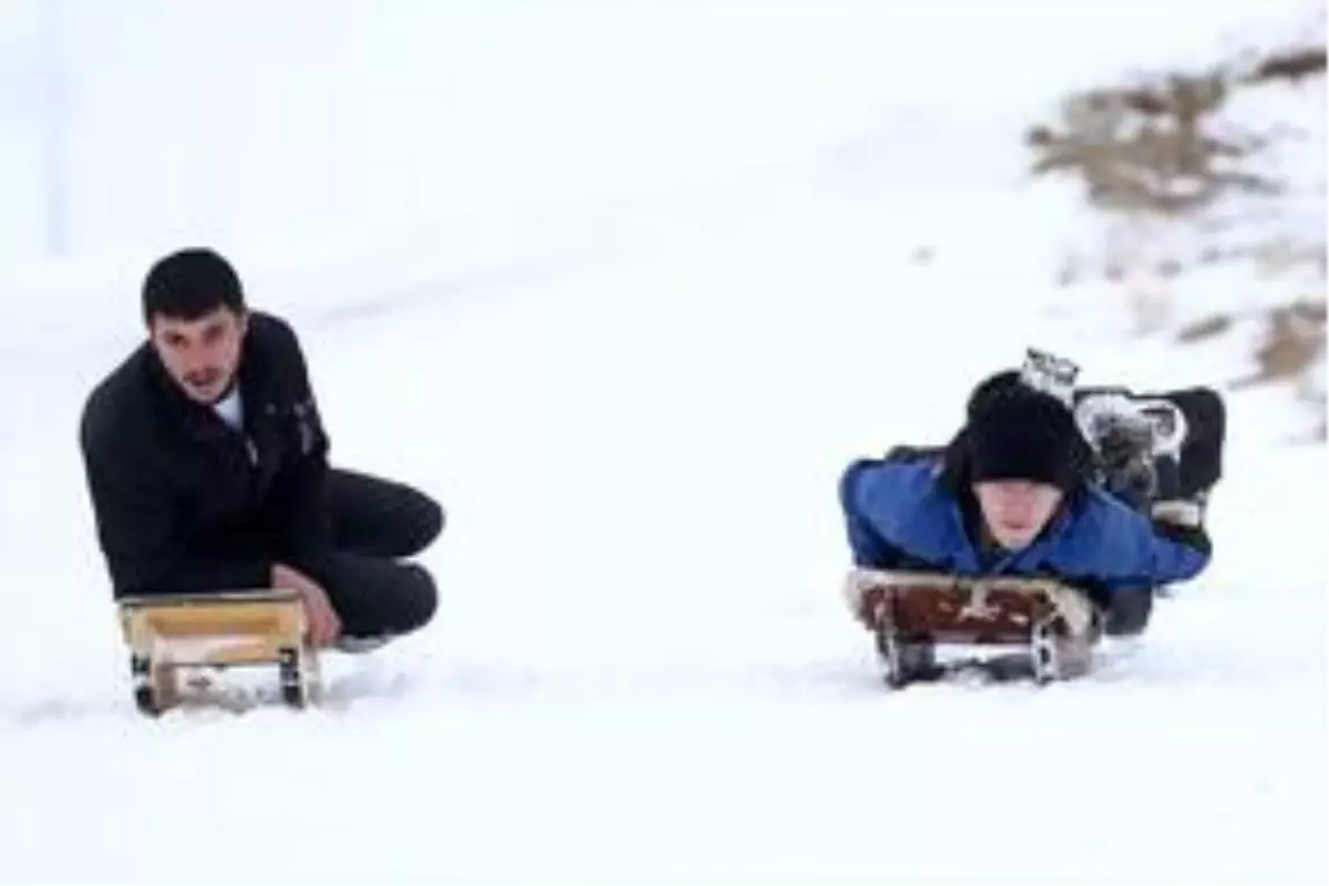 Yarıyıl tatilinin son gününde vatandaşlar Erciyes'e akın etti