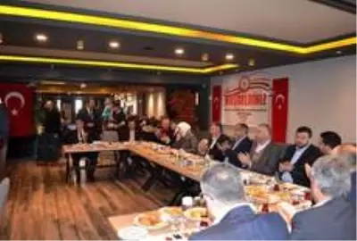 Bursa protokolü Samsunlular Derneği istişâre toplantısında buluştu Bursa protokolü Samsunlular Derneği istişâre toplantısında buluştu