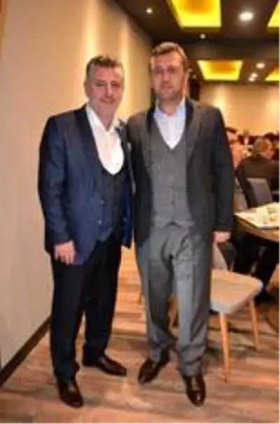 Bursa protokolü Samsunlular Derneği istişâre toplantısında buluştu Bursa protokolü Samsunlular Derneği istişâre toplantısında buluştu