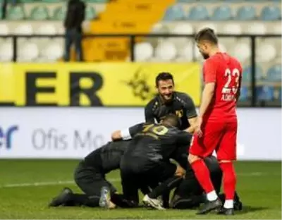 Futbol: TFF 1. Lig Futbol: TFF 1. Lig
