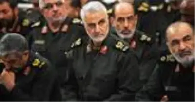 Kasım Süleymani'nin yakın çalışma arkadaşı İranlı komutan Suriye'de öldürüldü Kasım Süleymani'nin yakın çalışma arkadaşı İranlı komutan Suriye'de öldürüldü
