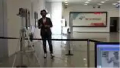Kktc'de ercan havaalanı'nda koronavirüs önlemleri artırıldı Kktc'de ercan havaalanı'nda koronavirüs önlemleri artırıldı