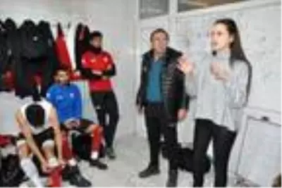 Liglerin iki kadın başkanı da mağlup oldu Liglerin iki kadın başkanı da mağlup oldu