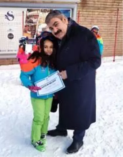 Sunar'dan öğrencilere belge ödülü Sunar'dan öğrencilere belge ödülü