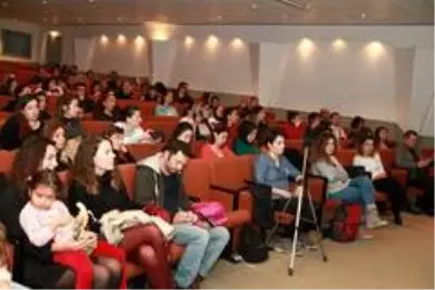 Büyükşehir'in aile ve çocuk konferansları devam ediyor Büyükşehir'in aile ve çocuk konferansları devam ediyor