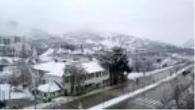 Tunceli'de 50 köy yolu kardan kapandı Tunceli'de 50 köy yolu kardan kapandı