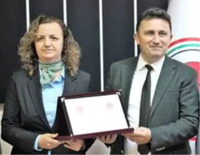 1. Sınıfa yükselen Hakim Taşkıran onurlandırıldı 1. Sınıfa yükselen Hakim Taşkıran onurlandırıldı