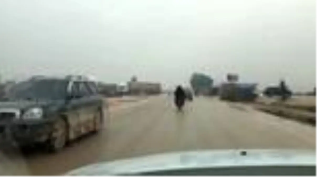 İdlib'de 1,5 milyon sivil daha Türkiye sınırına göç edebilir