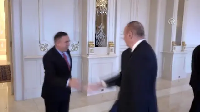 İlham Aliyev'den Mevlüt Çavuşoğlu'na "Dostluk" nişanı (2 ...