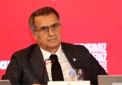 TFF ile DenizBank arasında ana sponsorluk sözleşmesi imzalandı TFF ile DenizBank arasında ana sponsorluk sözleşmesi imzalandı