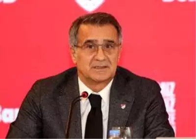 TFF ile DenizBank arasında ana sponsorluk sözleşmesi imzalandı TFF ile DenizBank arasında ana sponsorluk sözleşmesi imzalandı