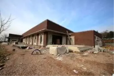 Uzuntarla Kültür Merkezi şekillenmeye başladı Uzuntarla Kültür Merkezi şekillenmeye başladı